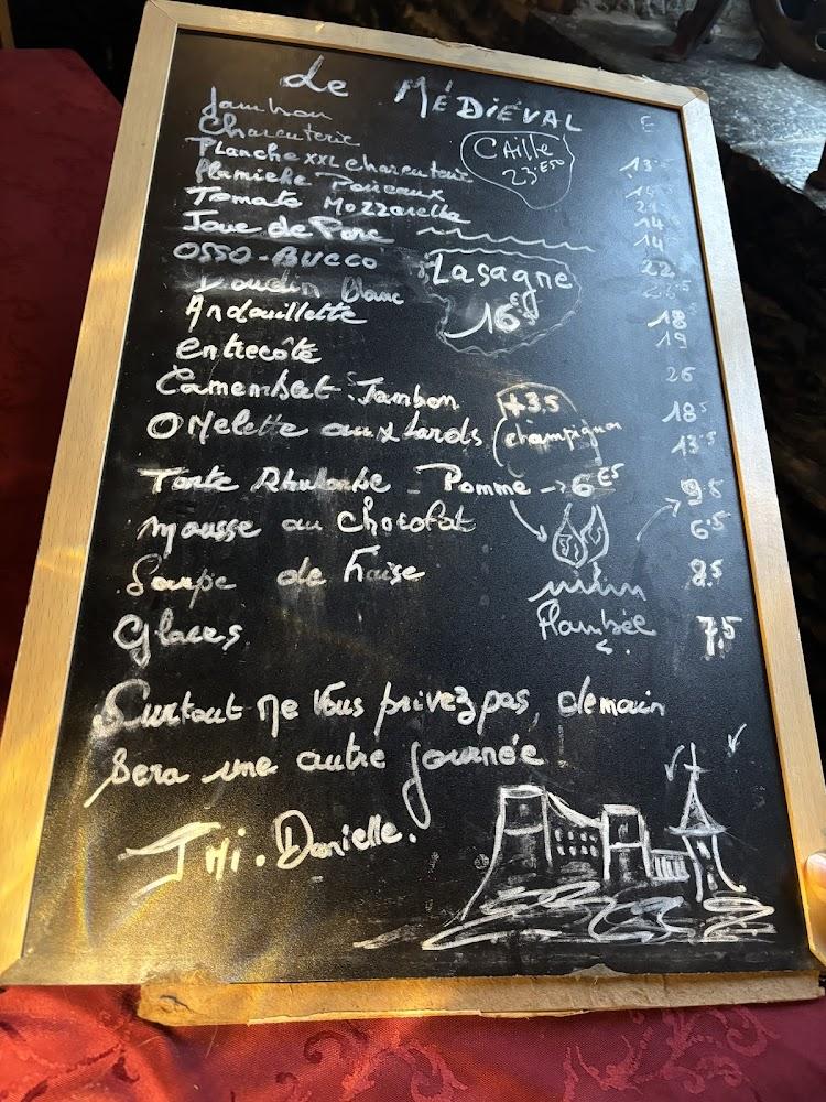 Le Médiéval HIERGES centre historique - Menu Image 1